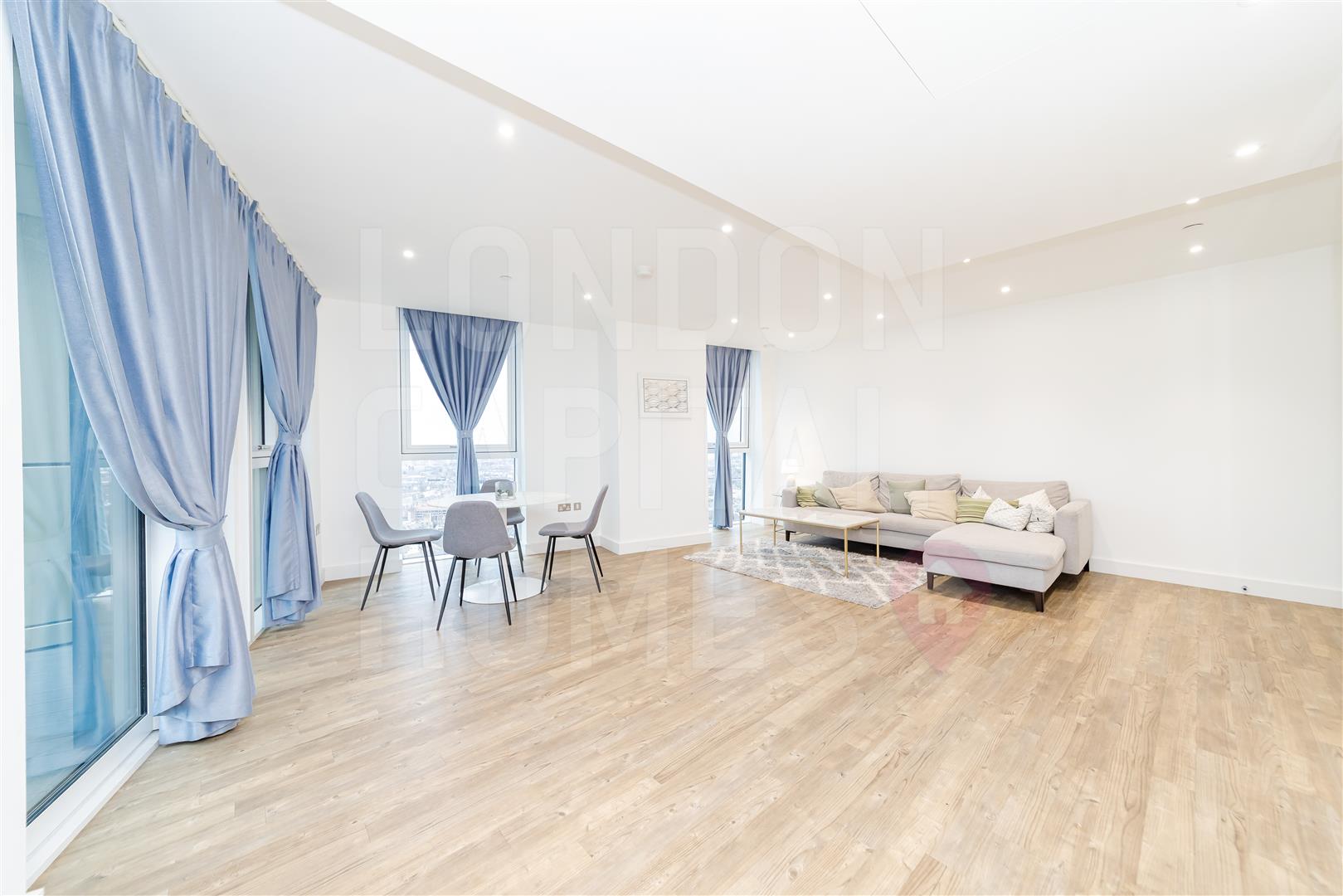 2 bed property in Gladwin Tower, 50 Wandsworth Road, London